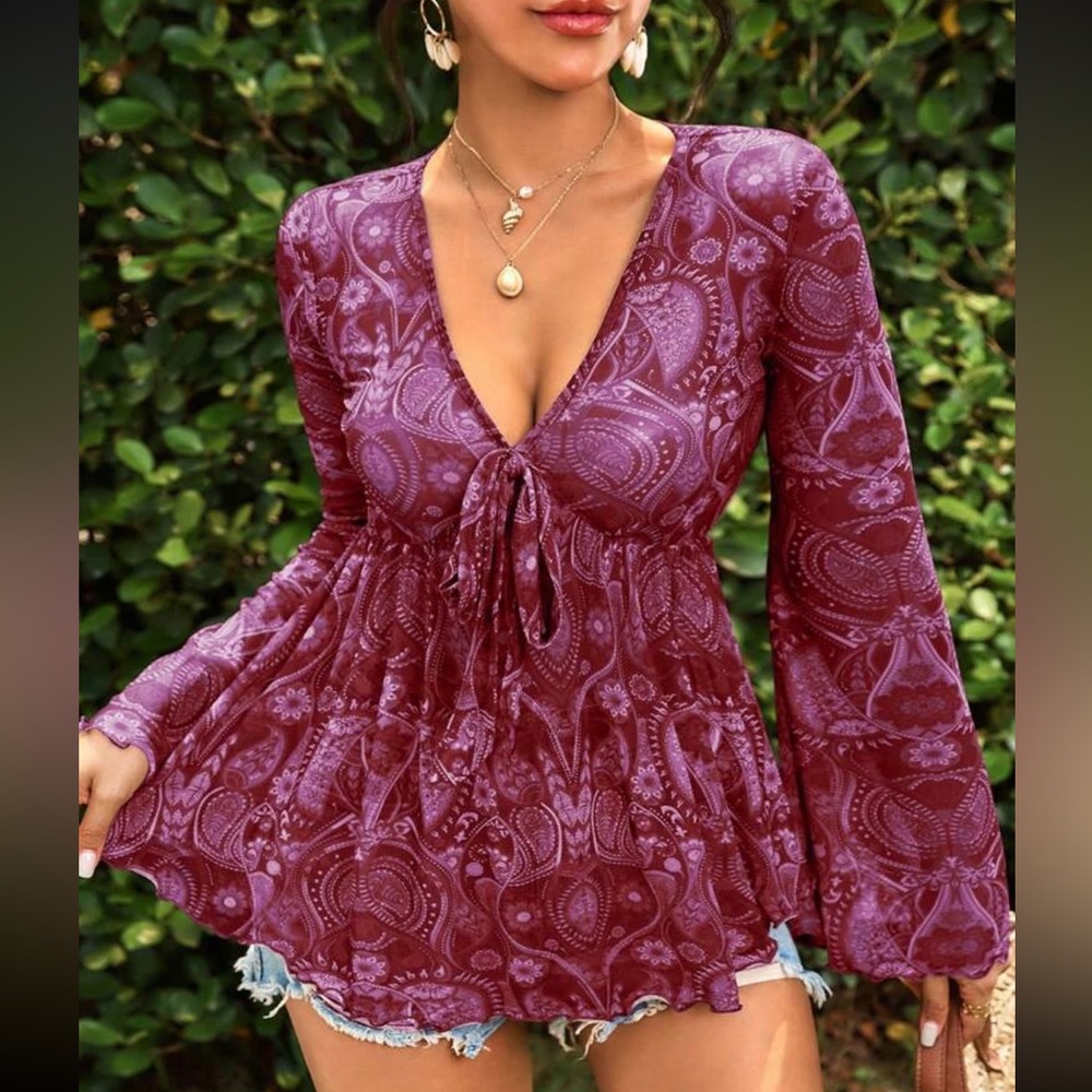 Elegant Paisley Flare Sleeve Blouse